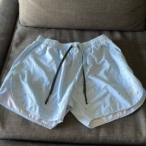 Speckled, light blue men’s, size large Raw Gear shorts!